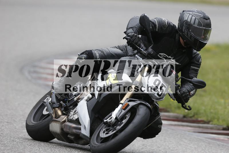Archiv-2025/22 06.06.2025 DISCOVER the BIKE ADR/Race 3 rot/95